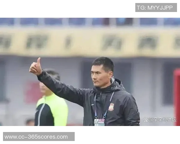 沪媒分析邵佳一执教经历不足外教选聘模式亟待改进